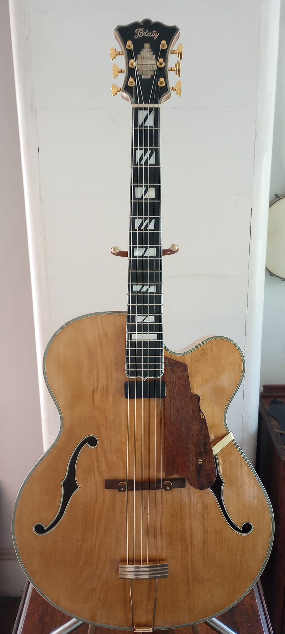 Tuning the top of a d&rsquo;Angelico New Yorker copy-377716512_10231534802263913_6807397464139650084_n-jpeg