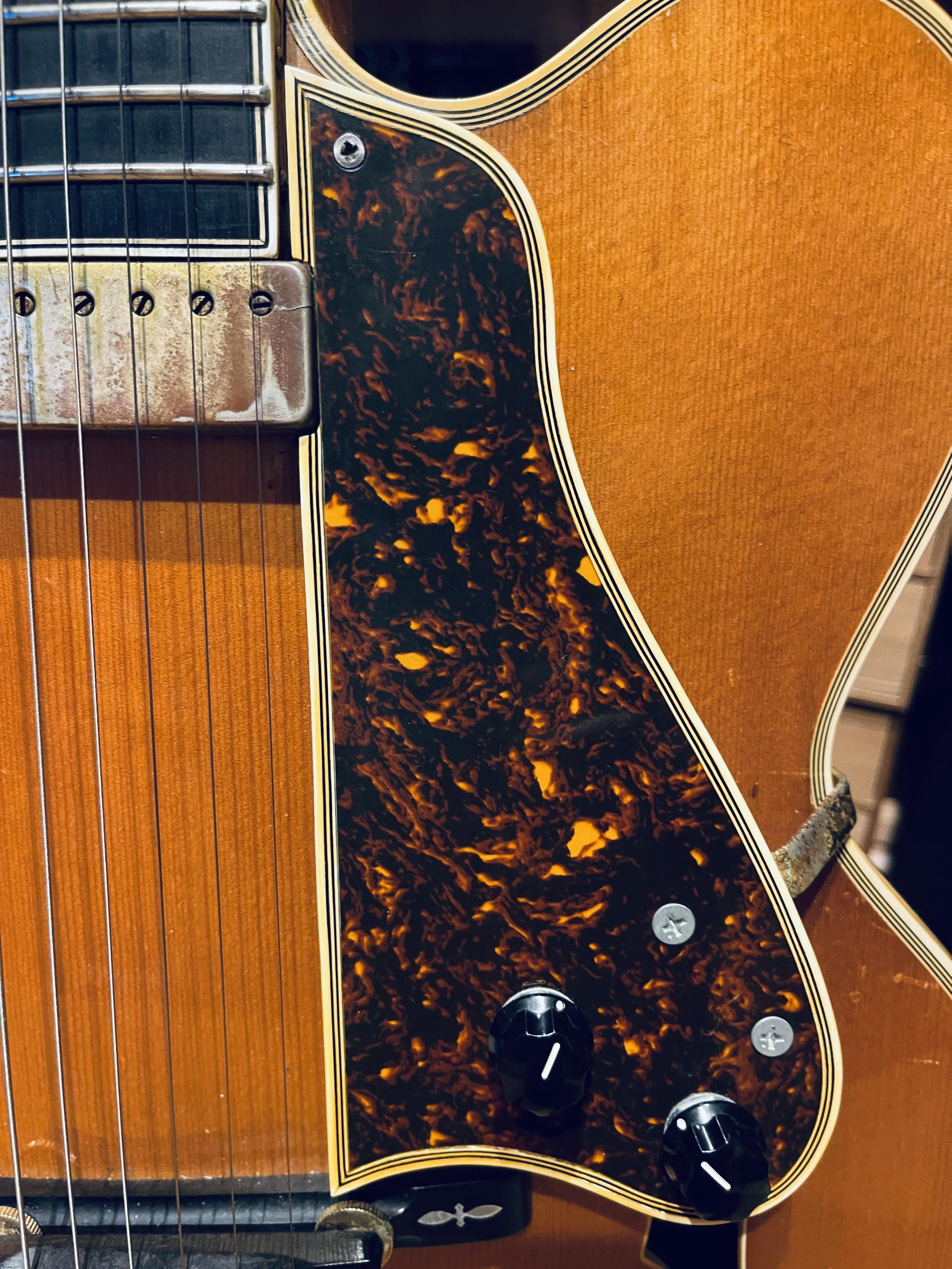 Question concerning Johnny Smith pickguard -img_7929-jpg