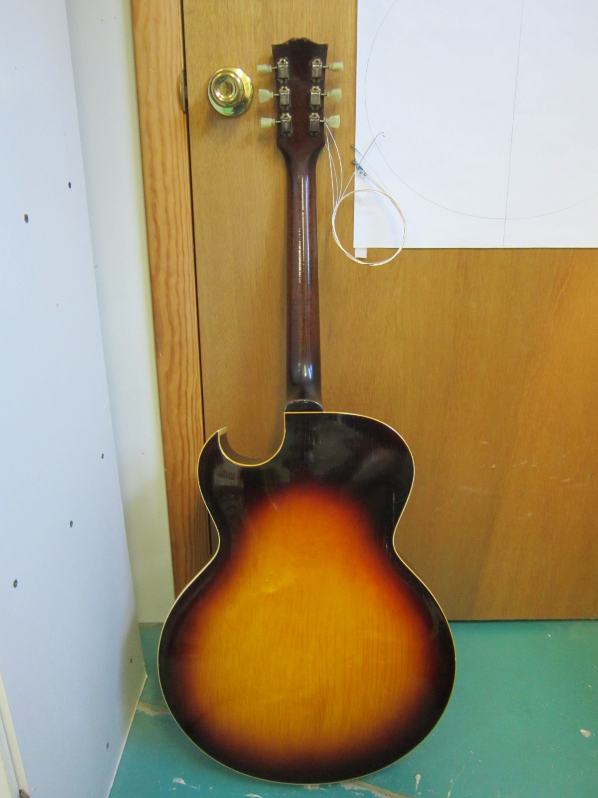 1955 Gibson ES-130 - "Guitar Rescue"-img_1610-jpg