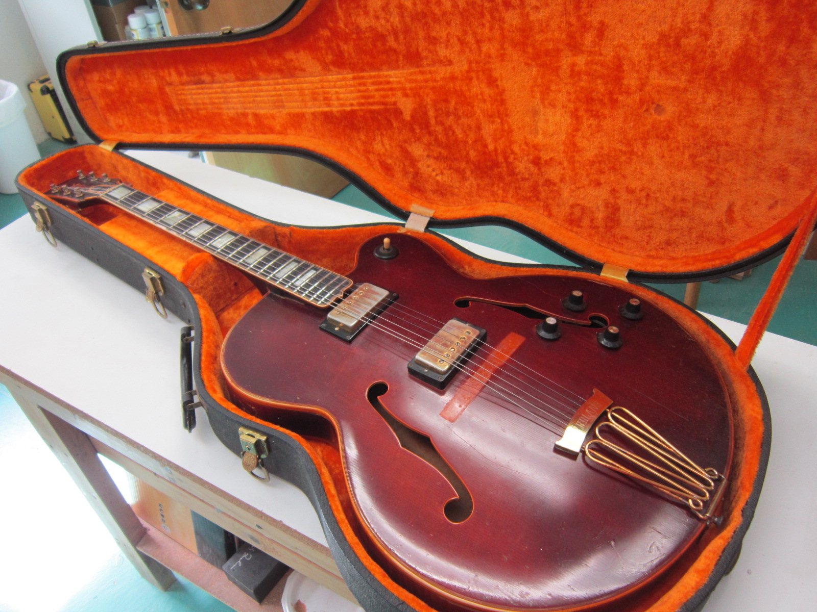 1955 Gibson ES-130 - "Guitar Rescue"-img_1928-jpg