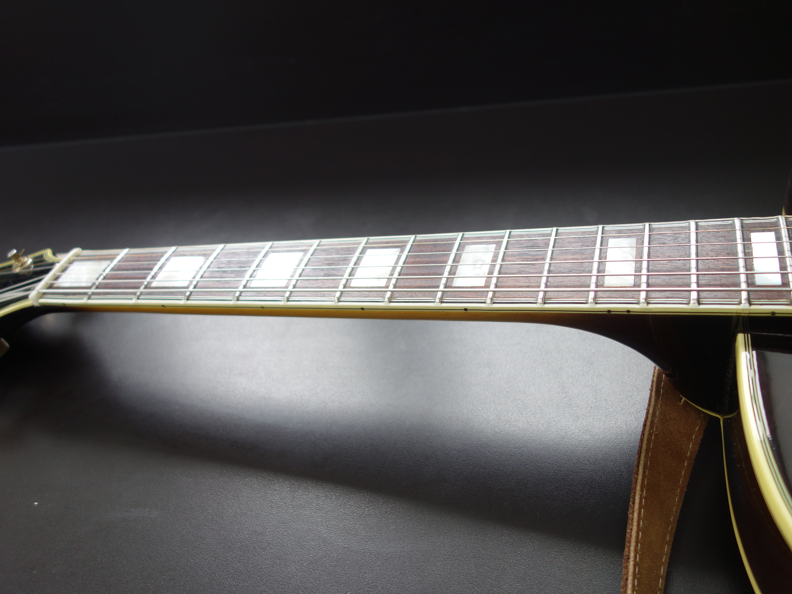 South London (Luthier)-dsc03582-jpg