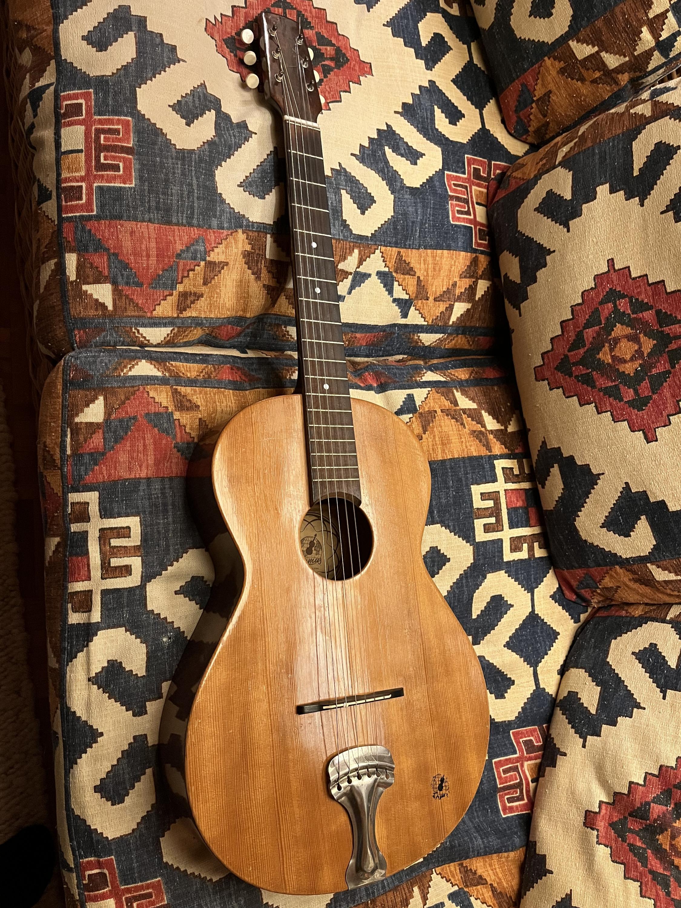 Repair a Framus nylon guitar-w/video-guit-1-jpg