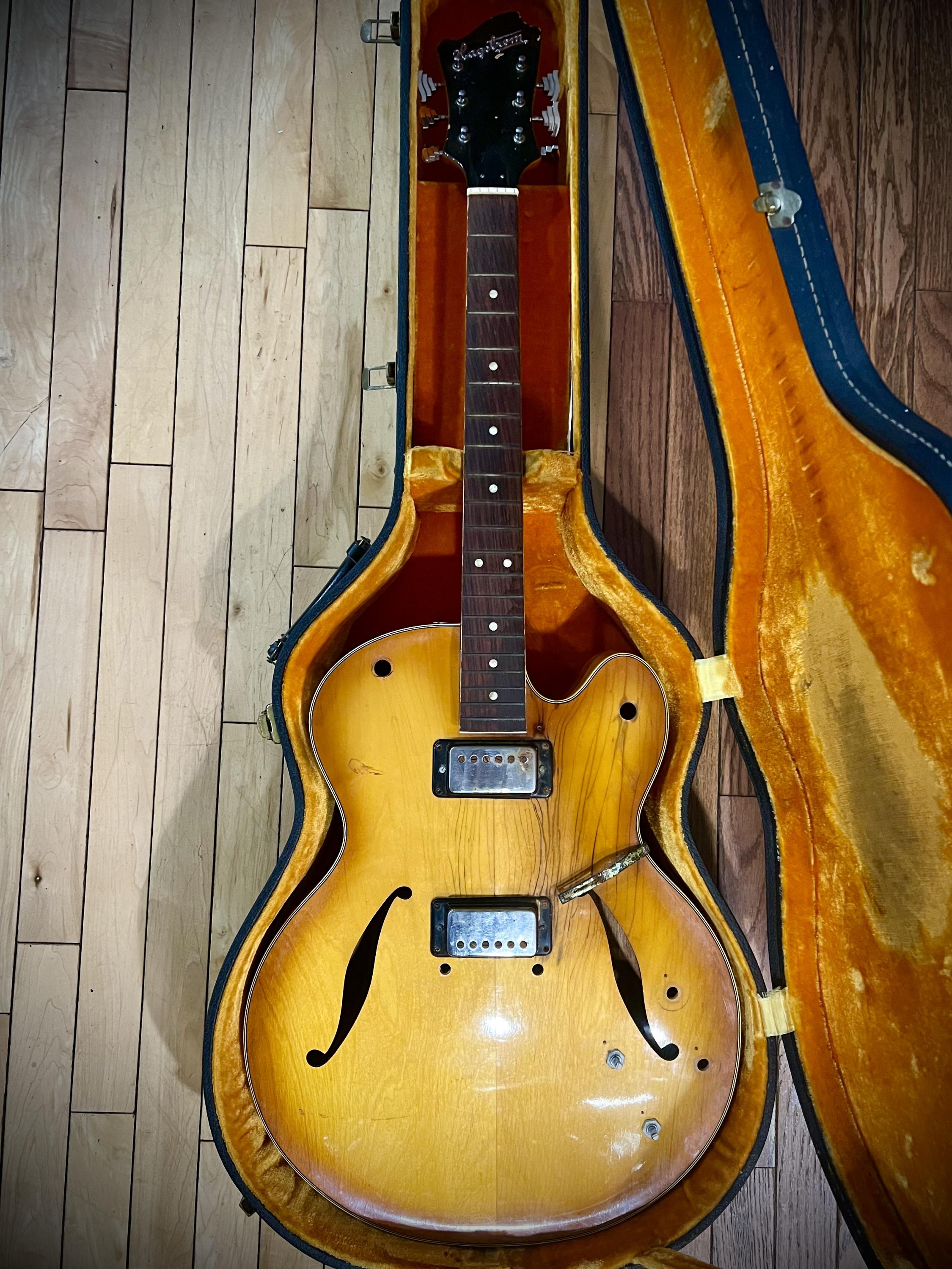 69&rsquo; Hagstrom Jimmy Resto-52847a20-1e06-46de-beb8-f1d7a6560a68-jpg