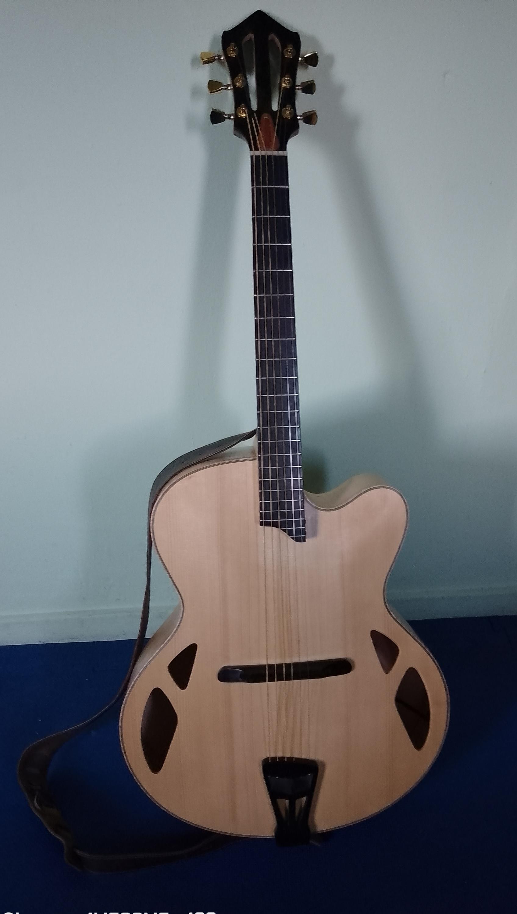 The Summer of Rhythm Guitar 2026: Take a Walk on the mild side-yunzhi-may-2026-no-pickguard-jpg