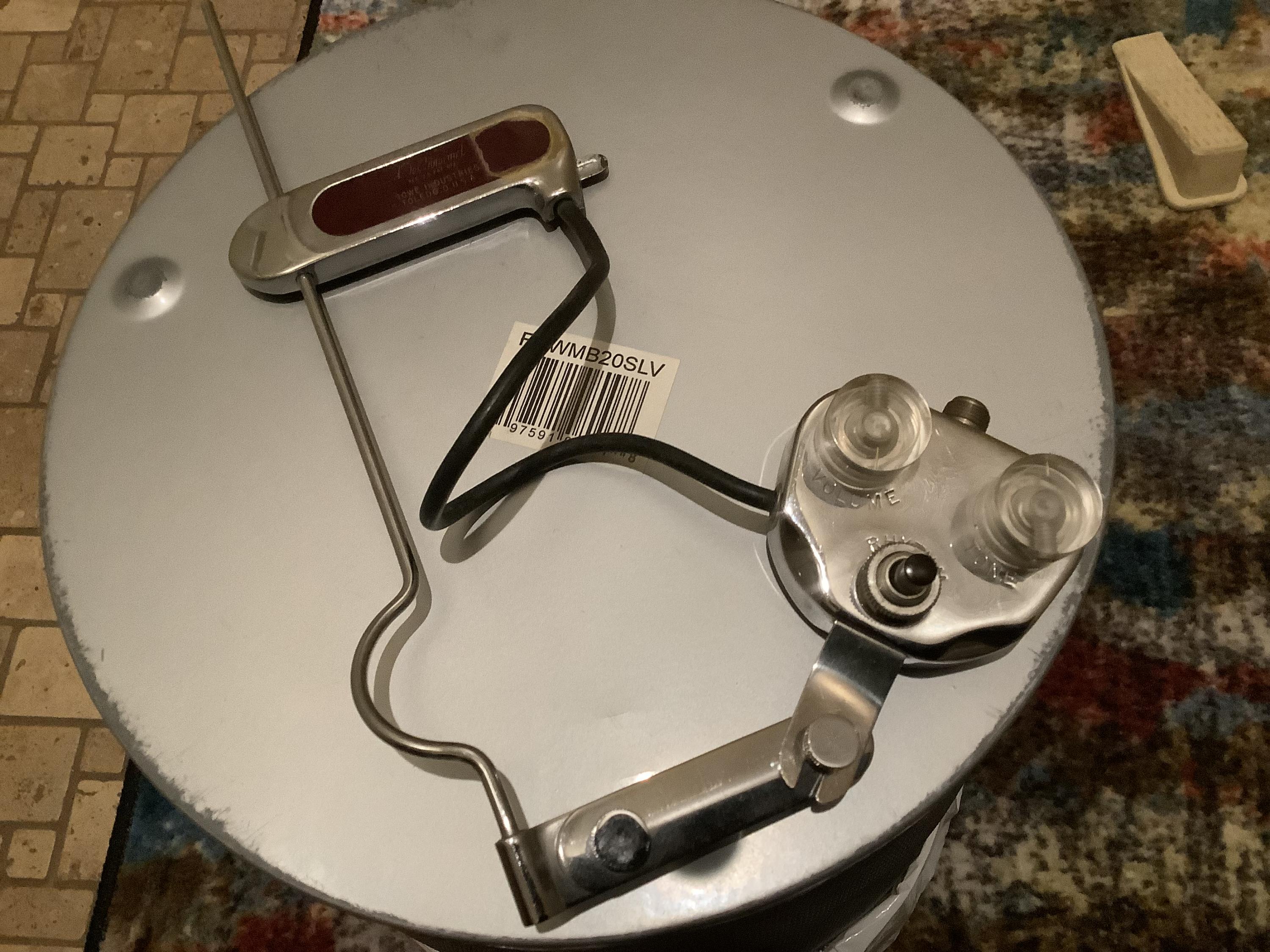 Archtop dot Com-img_1491-jpg
