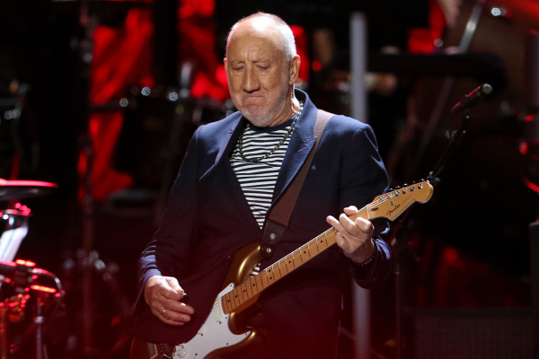 Playing with Pete Townsend from The Who-petetow-jpg