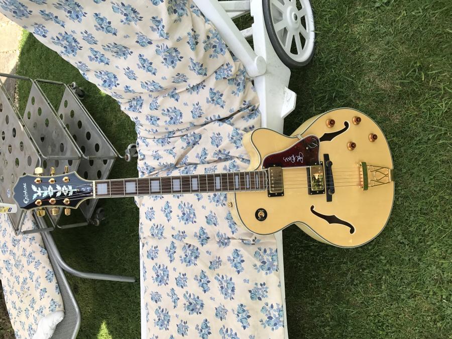 Do I really need an ArchTop to play Jazz guitar?-img_0498-jpg