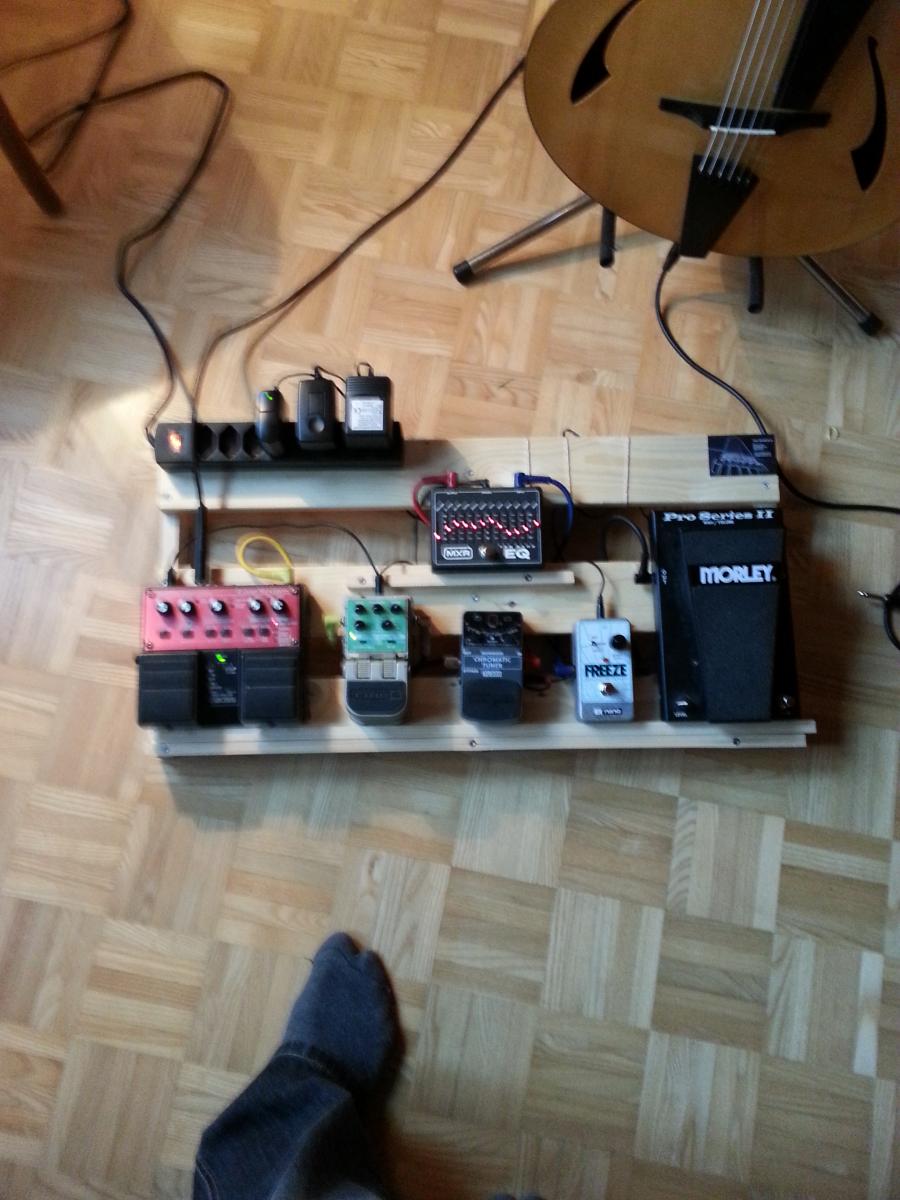 Show Your Pedalboards!-20140102_142727-jpg