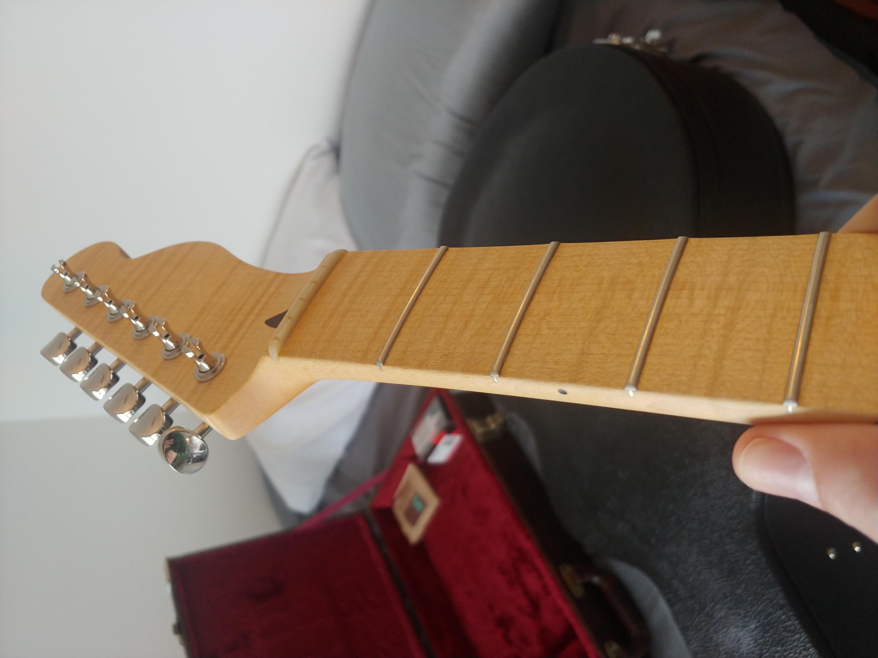 Musikraft Tele Neck - Is this truss normal?-20230327_105908-jpg