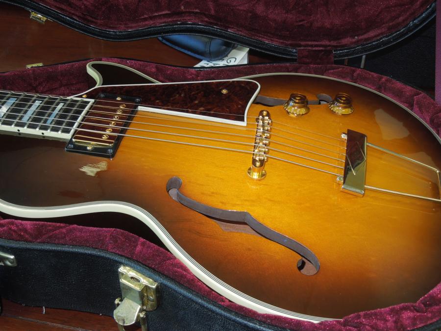 Sadowsky will discontinue the Jimmy Bruno model-1998-wes-paul-002-jpg