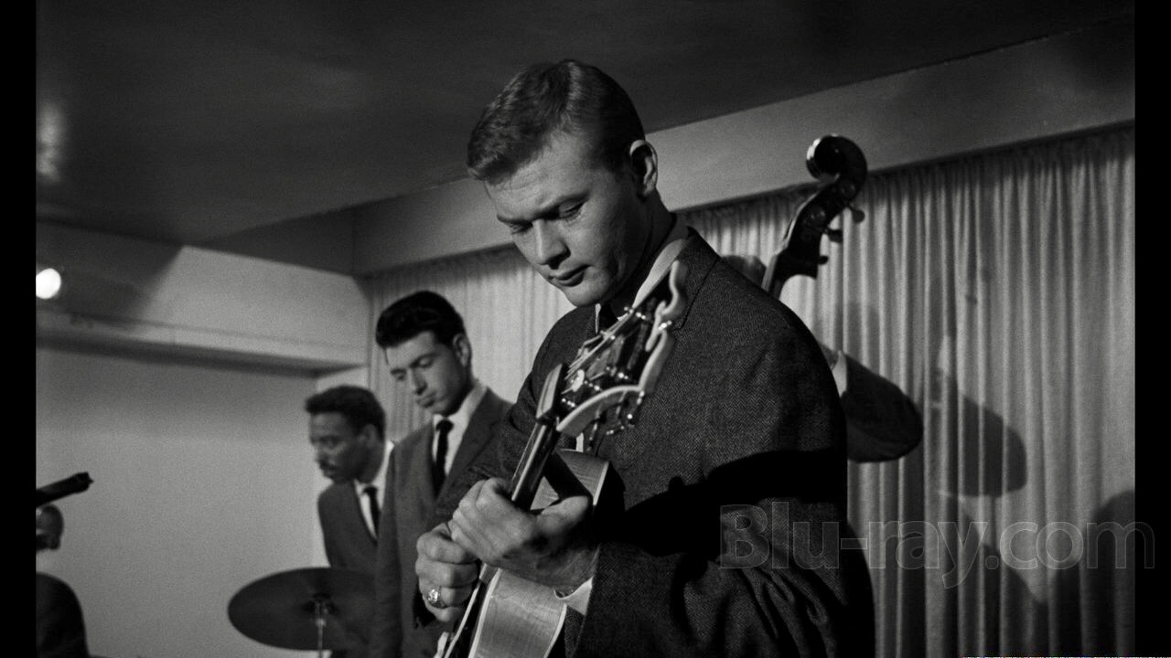 Vintage guitars in film-04062f50-b47e-4c35-b7d1-a3a2708c5482-jpeg