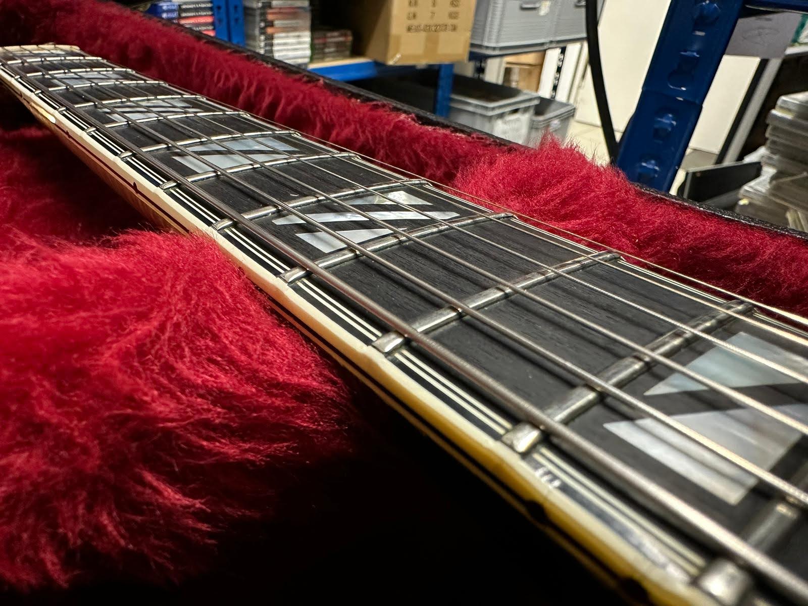 Gibson Super 400 1980 - buying advice-img-20230414-wa0004-jpg