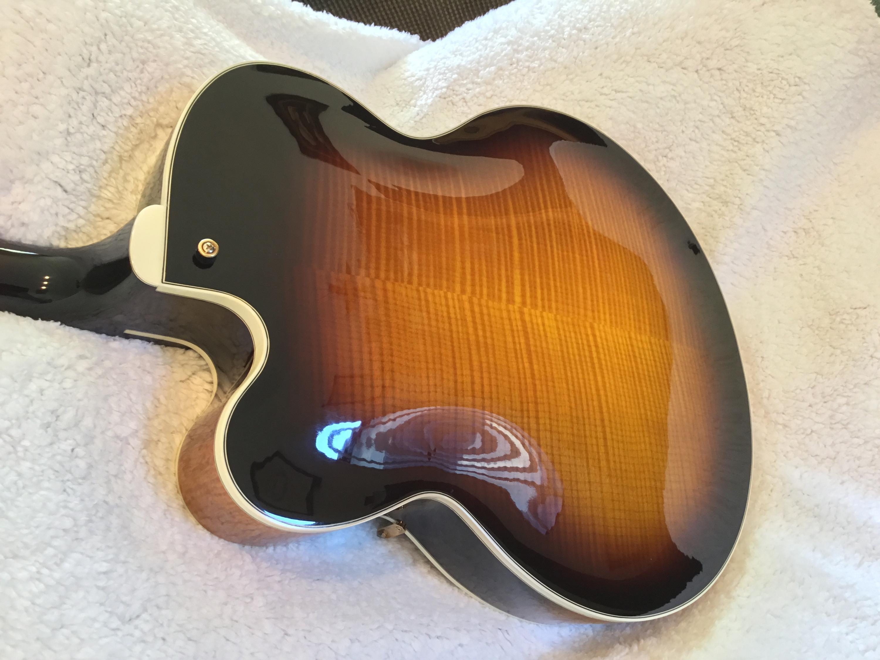 Gibson Super 400 1980 - buying advice-df1f2123-1b32-465a-9ba3-ab7111d0f52f-jpg