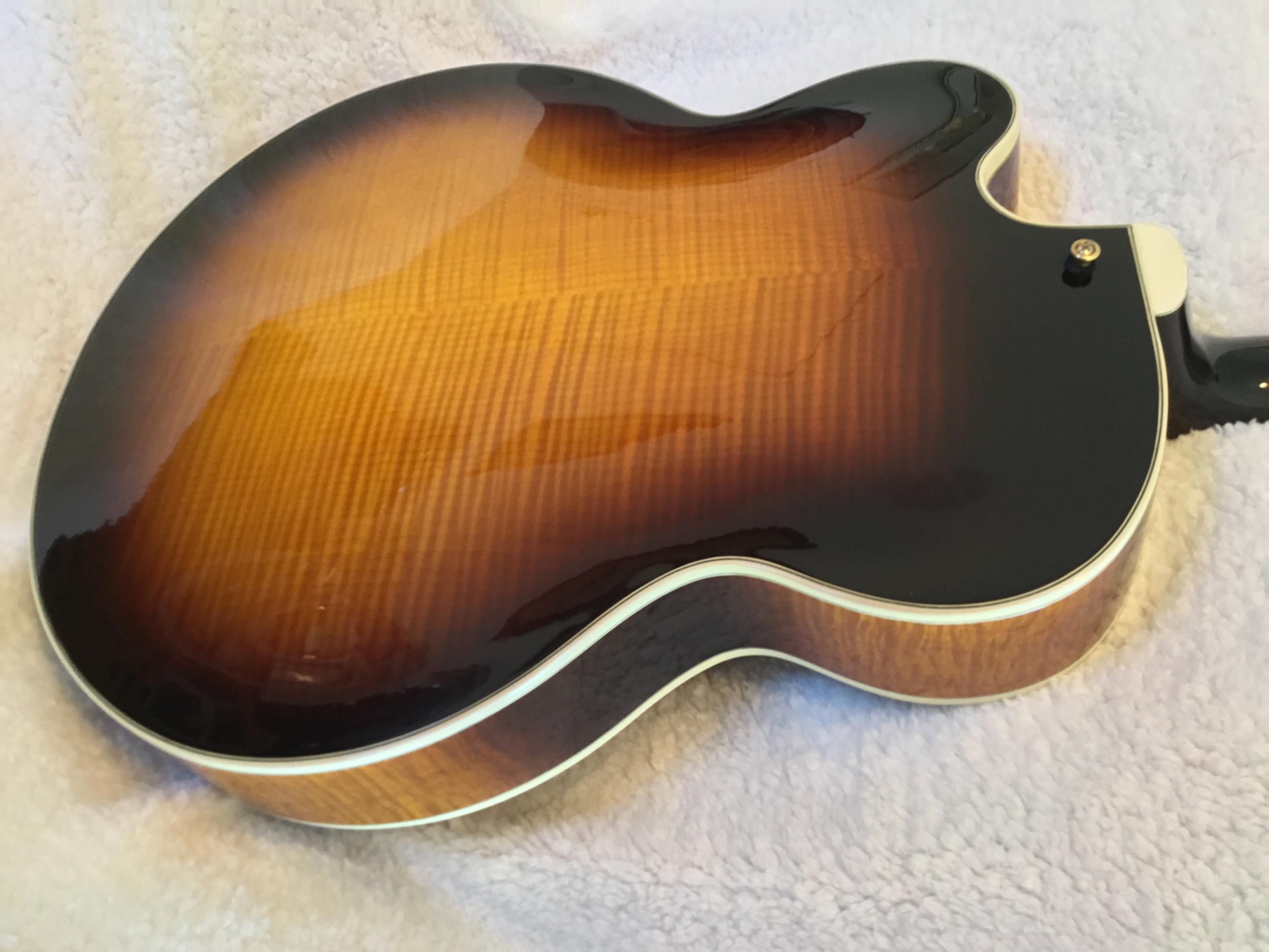 Gibson Super 400 1980 - buying advice-03076d34-2220-4a4f-84b6-e2a41e5c3f8d-jpg