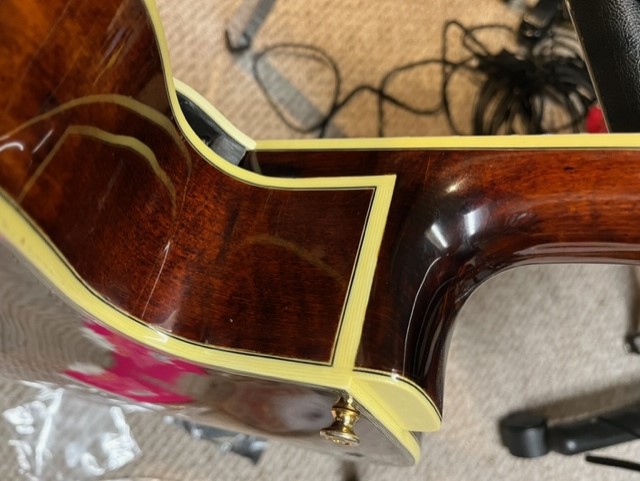 Eatsman AR480ce Disappointment-binding-jpg