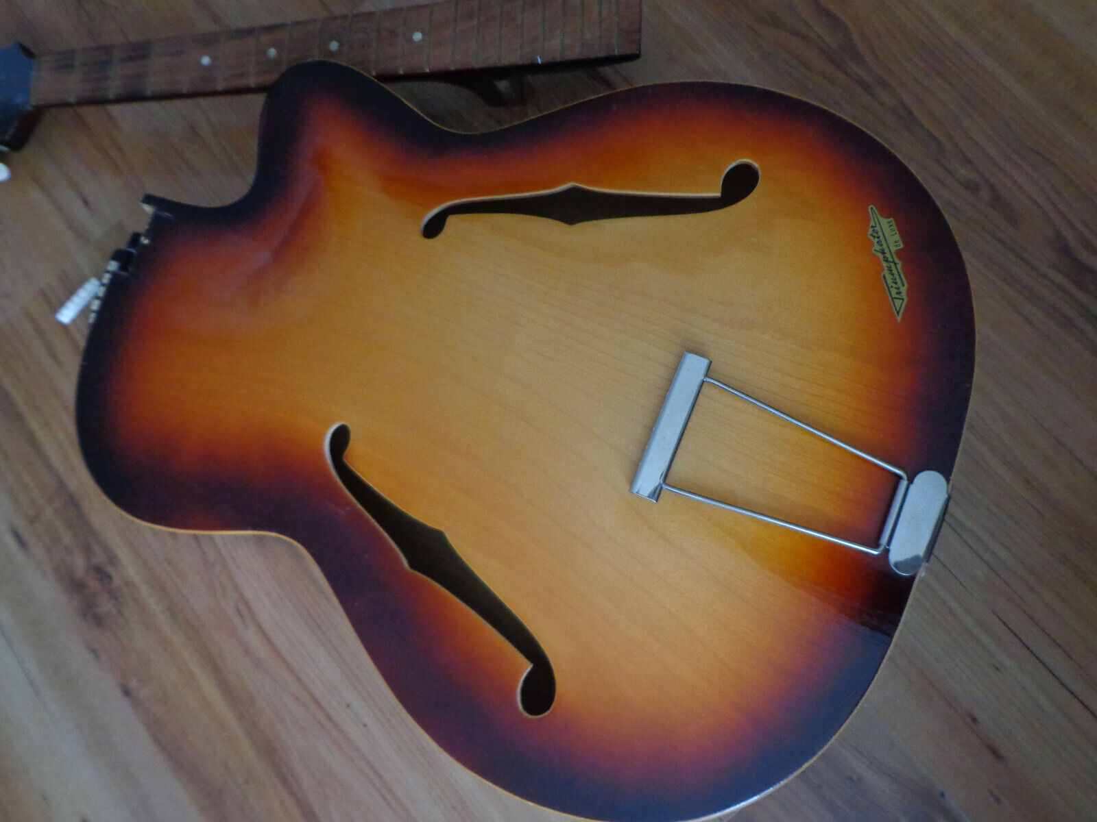 Klira Archtop-fix-me-please-pic-1-jpg