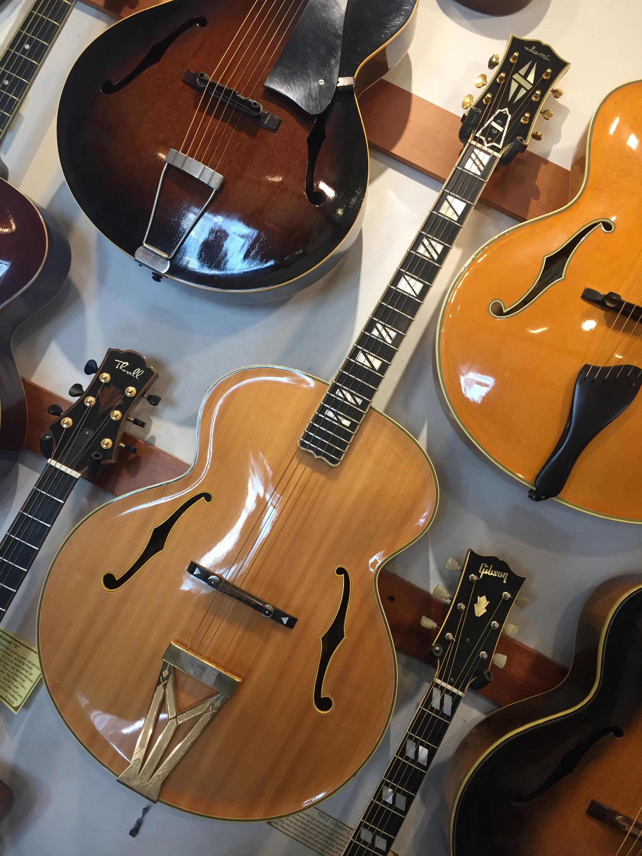 Luthier making early super 400s?-sumi-s400-schoenbergs-jpg