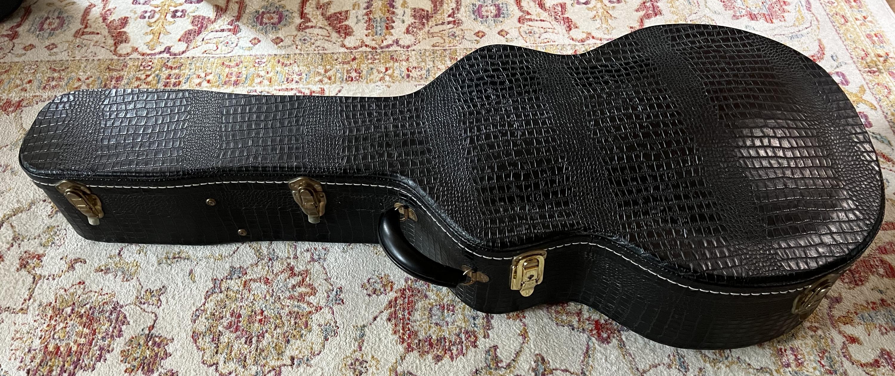 Guild X-700 Replacement Case?-img_0582-jpg