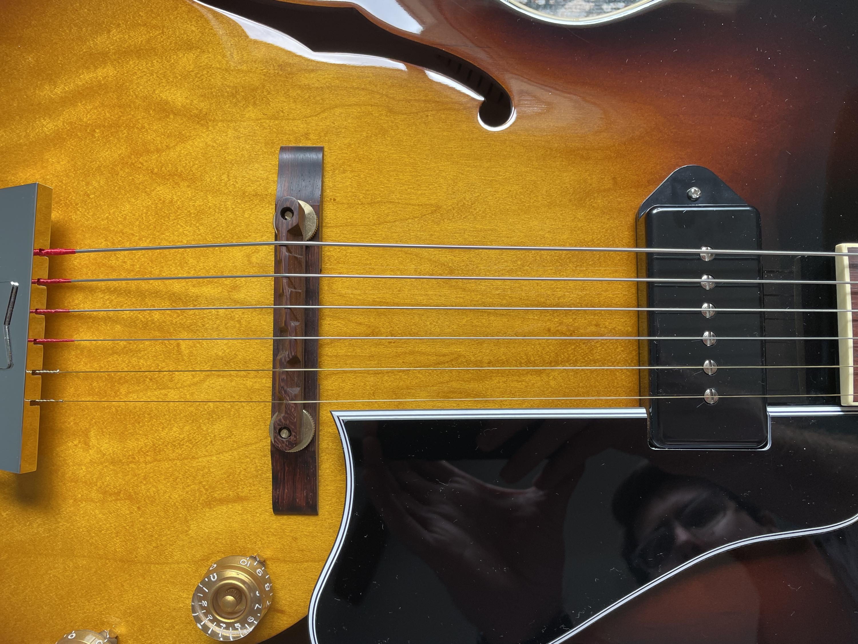 Archtop Tribute Custom ATC175-7e586d28-ec0d-487d-b653-eef3307668d0-jpg