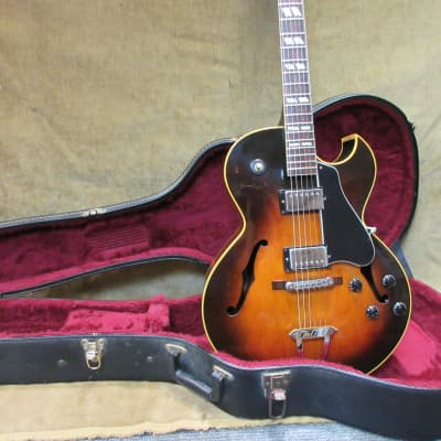 Gibson L-4 vs ES-175-5b813d50-cc39-4d27-81ce-80c4b78c6c47-jpeg
