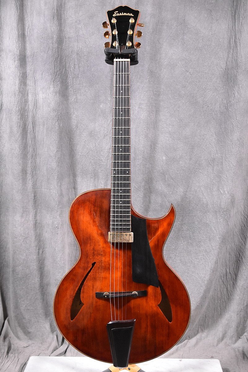 New Eastman Archtop ? prototipo ?-east1-jpeg