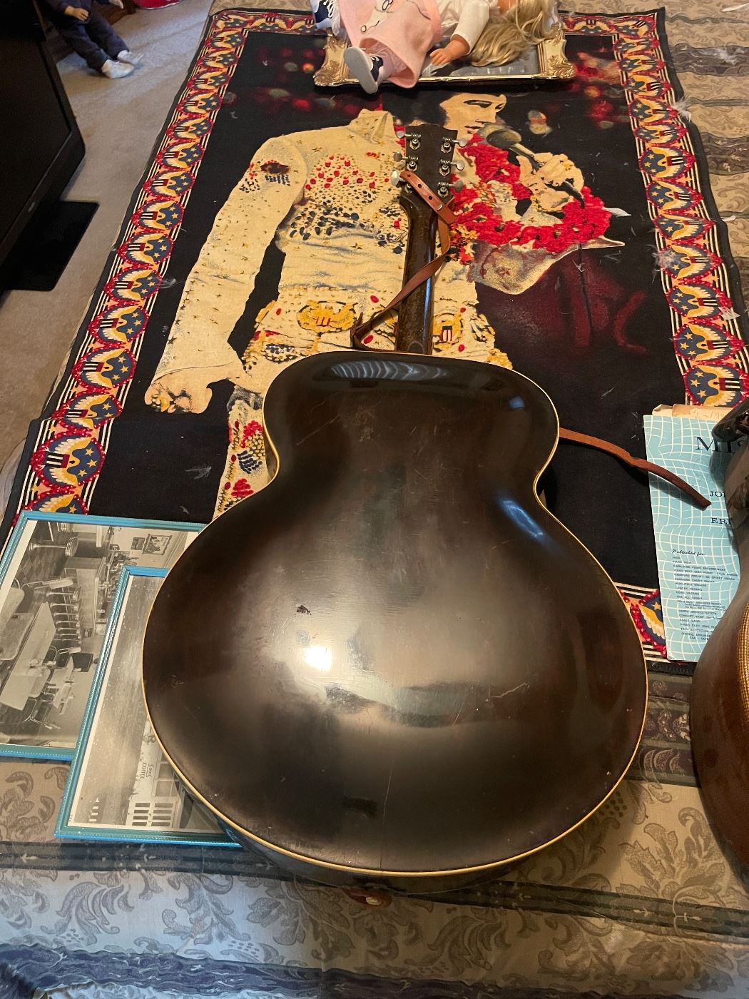 What model Gibson is this?????-1-7-jpg