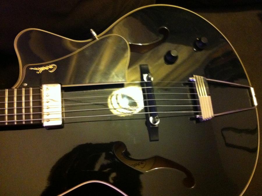 Godin 5th Avenue Jazz - Your Thoughts?-img_1096-jpg