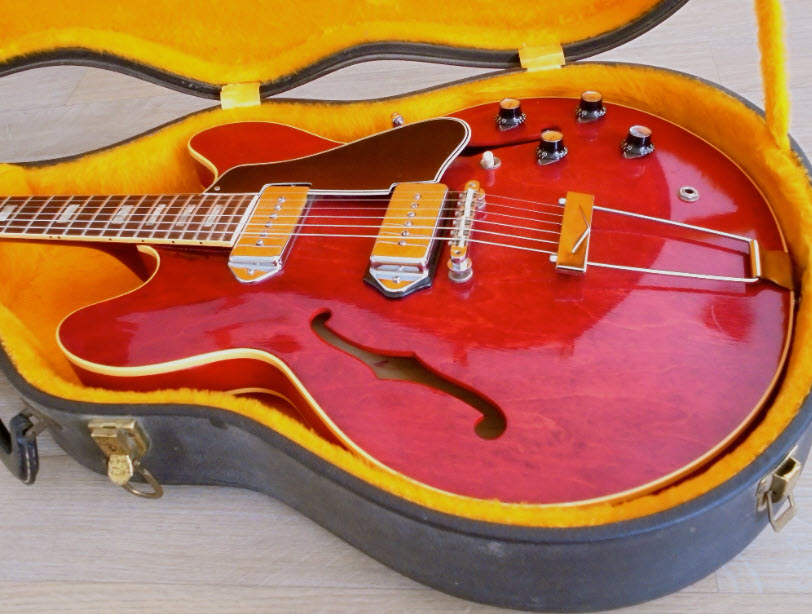 Heritage H-530 vs Gibson ES-330-2023-08-16_07-21-03-jpg