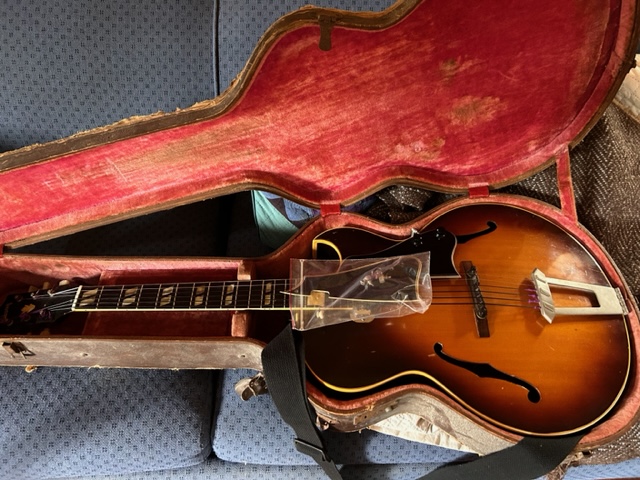 Trade my L4C with Dearmond for Duesenberg Lap Steel?-case-1-jpg