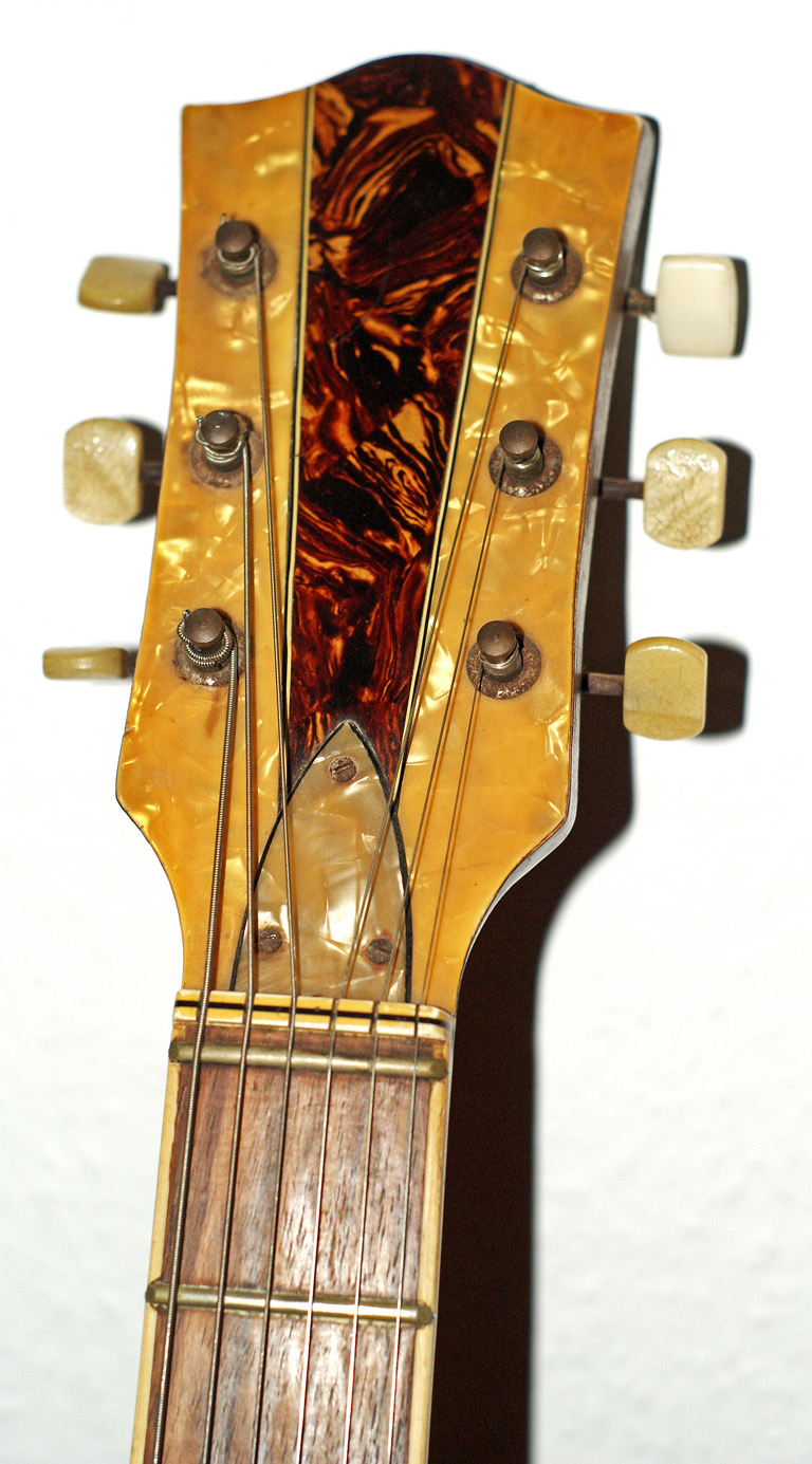 Help identify H&ouml;fner-2-jpg