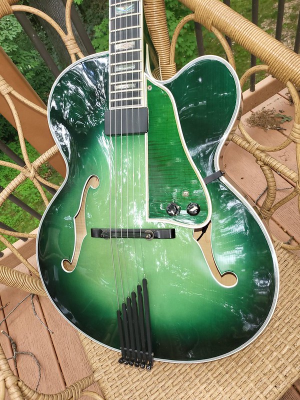 Gibson Legrand vs Heritage Golden Eagle-52252823002_623b8273db_c-jpg