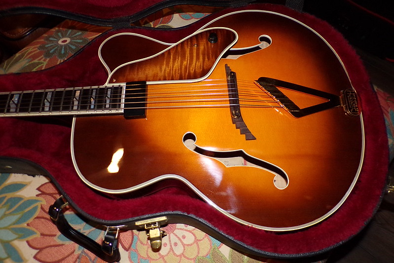 Gibson Legrand vs Heritage Golden Eagle-51705149005_bae4bd9fc5_c-jpg