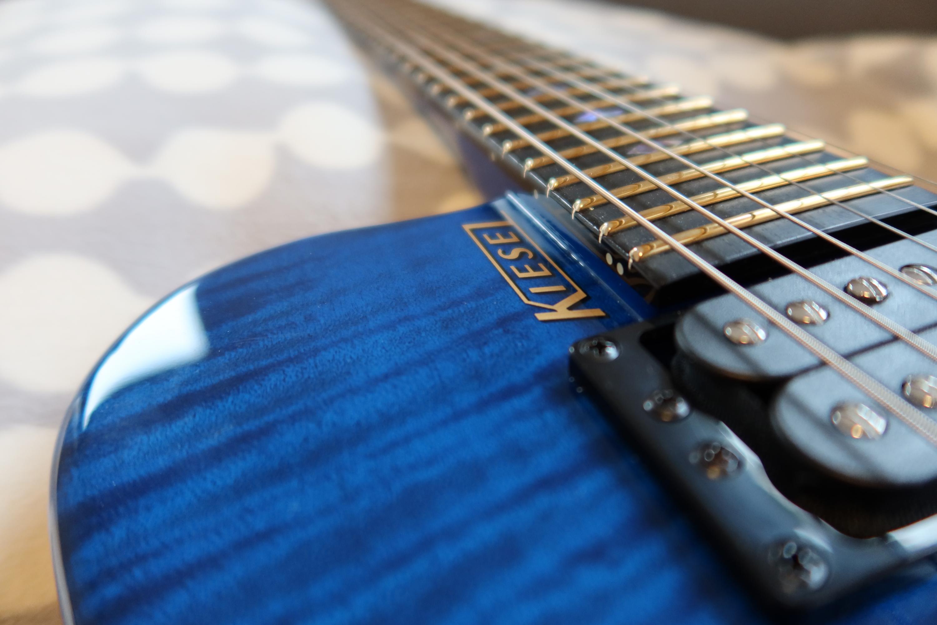 Kiesel HH2X in Sapphire Blue-logo_frets_close-jpg