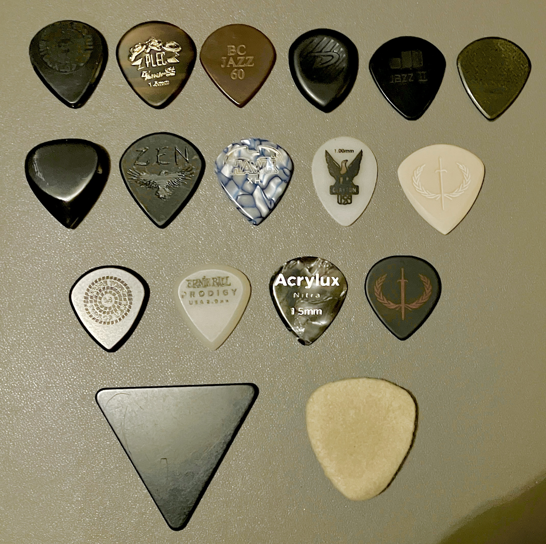 Plectrums for Jazz-deaa4810-198c-426f-9c8a-32be5c07803f-jpeg