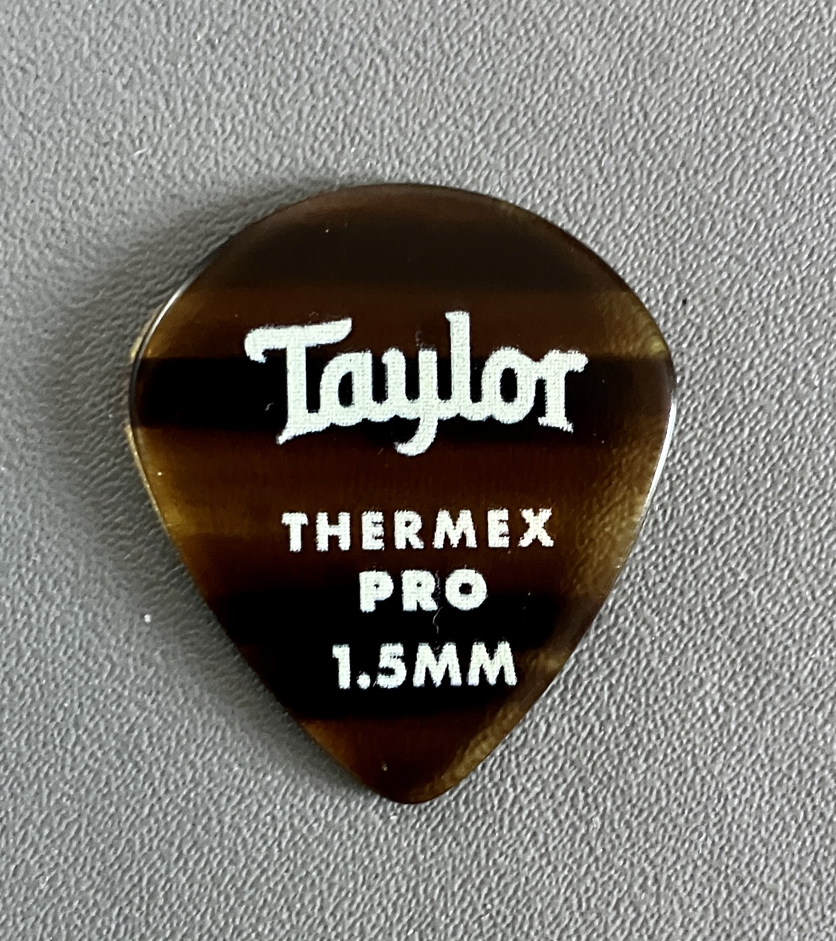 Plectrums for Jazz-5e77b759-aa4b-4810-af03-ac92bea2e9d2-jpeg