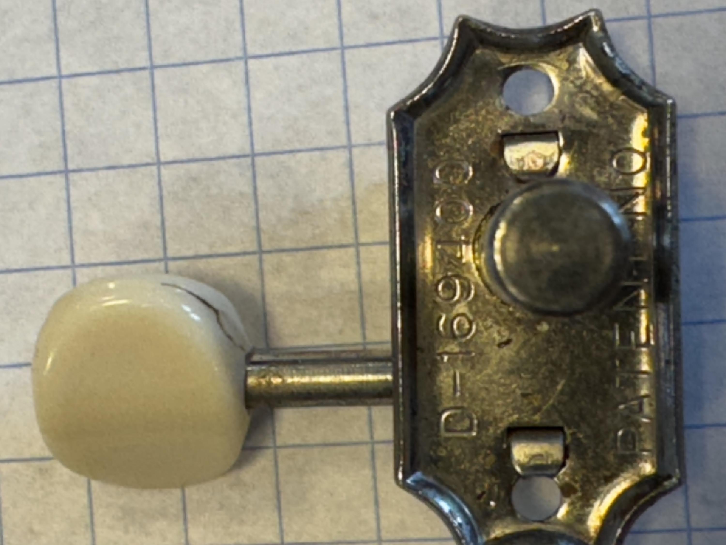 Help!  D-169400 Tuner Replacement Help 3x3.  Epiphone 64&rsquo; sorrento-img_1245-jpg