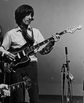 Inexpensive Guitars that you Love-bass-vi-3-jpg