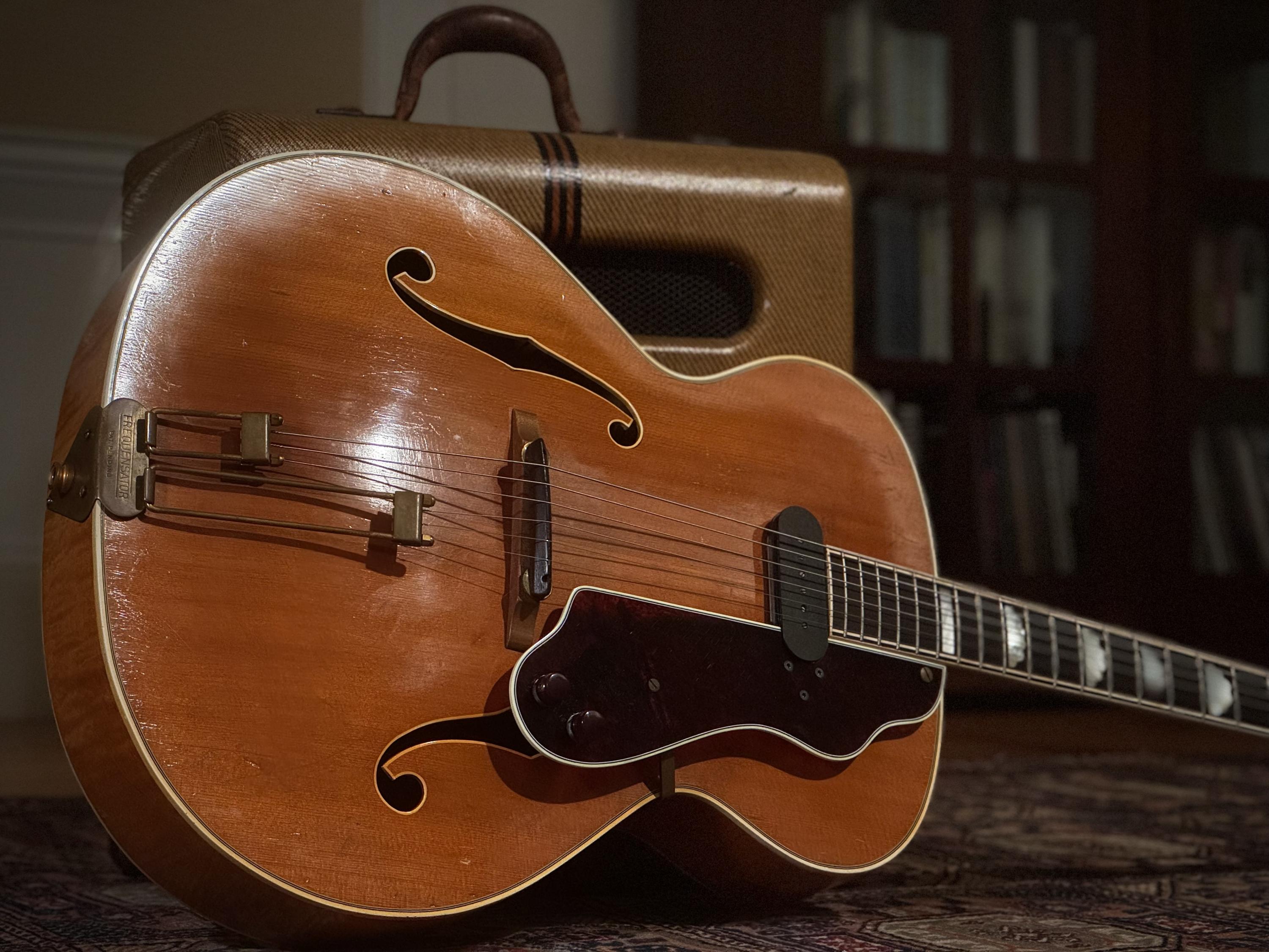 Mid level acoustic archtop
