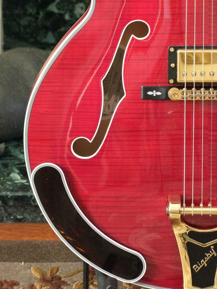 A Fine Collection Of Beautiful Archtops (Get Your Hand Cream Ready :-)))-dscf2741-jpg