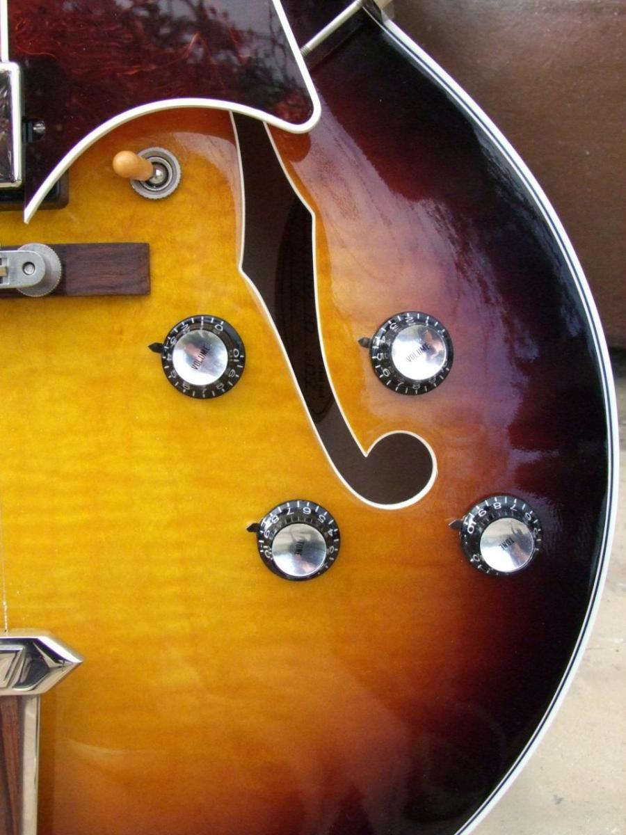A Fine Collection Of Beautiful Archtops (Get Your Hand Cream Ready :-)))-dscf2537-jpg