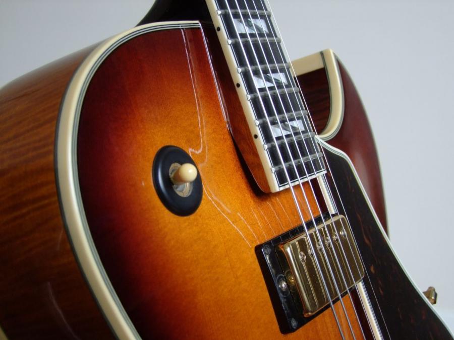 A Fine Collection Of Beautiful Archtops (Get Your Hand Cream Ready :-)))-dscf1687-jpg