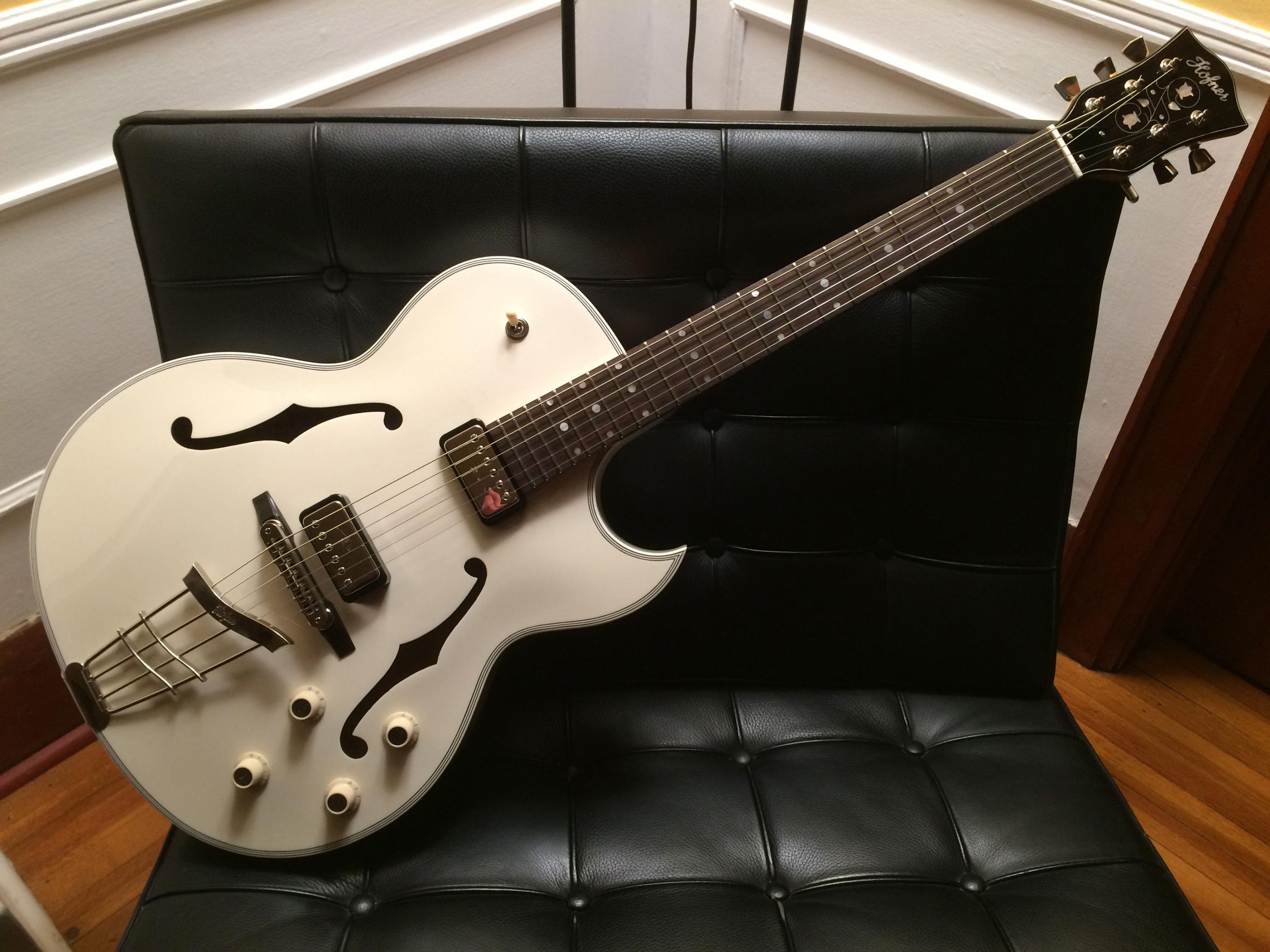 ES-335 style guitar love thread, no telecasters allowed-hof-tp-q12043-florentine-white-sbc-jpg