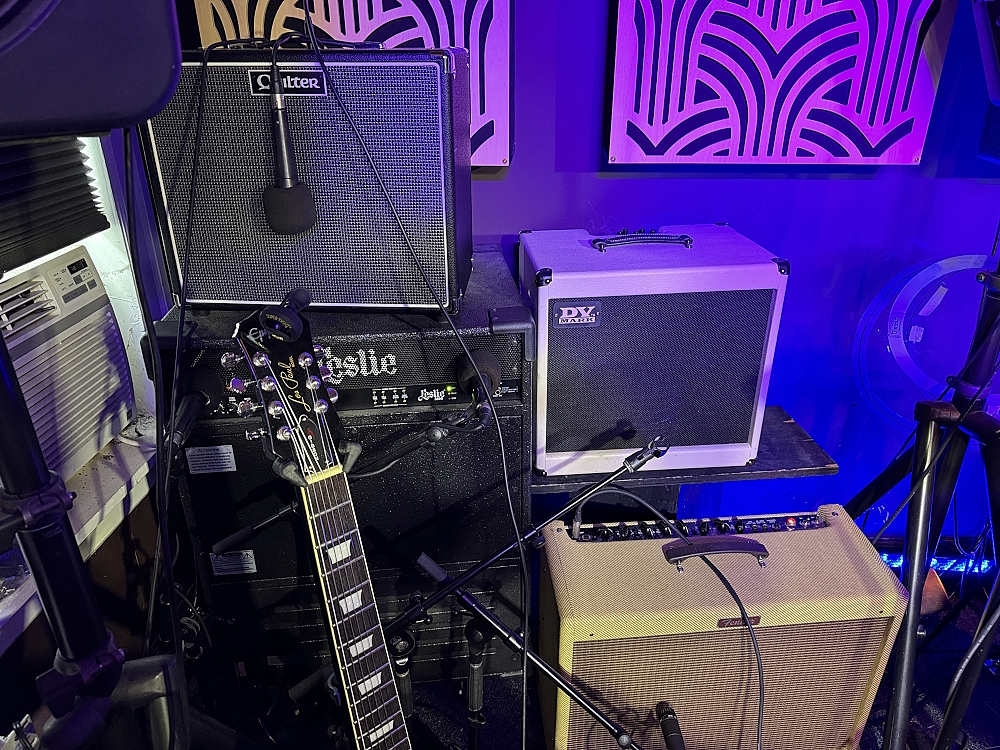 Quilter OD 202 plays the blues sooo fine!  NAD update with video-od202_on_stage-jpg