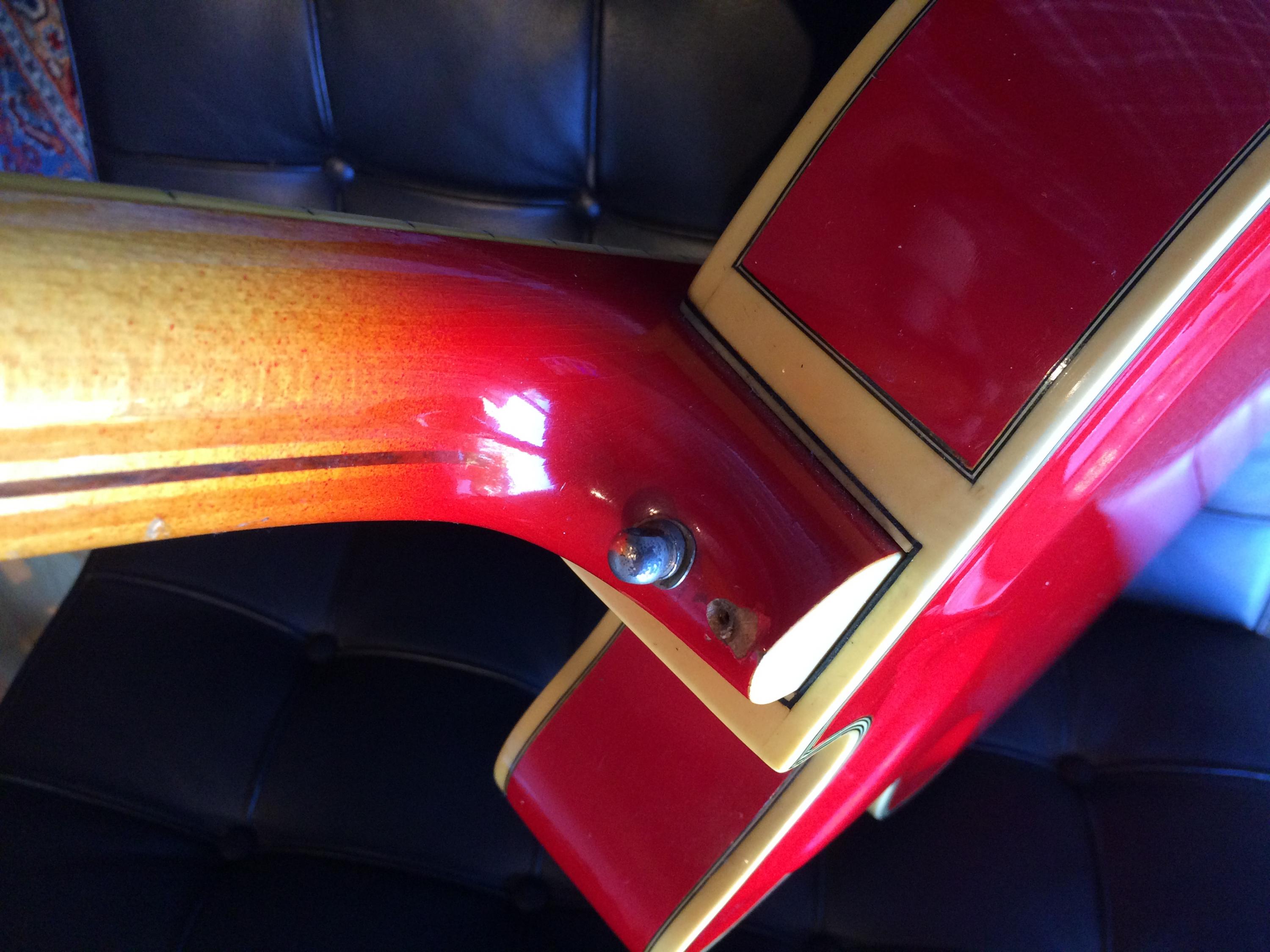Vintage German archtop with a wide nut-img_0140-jpg