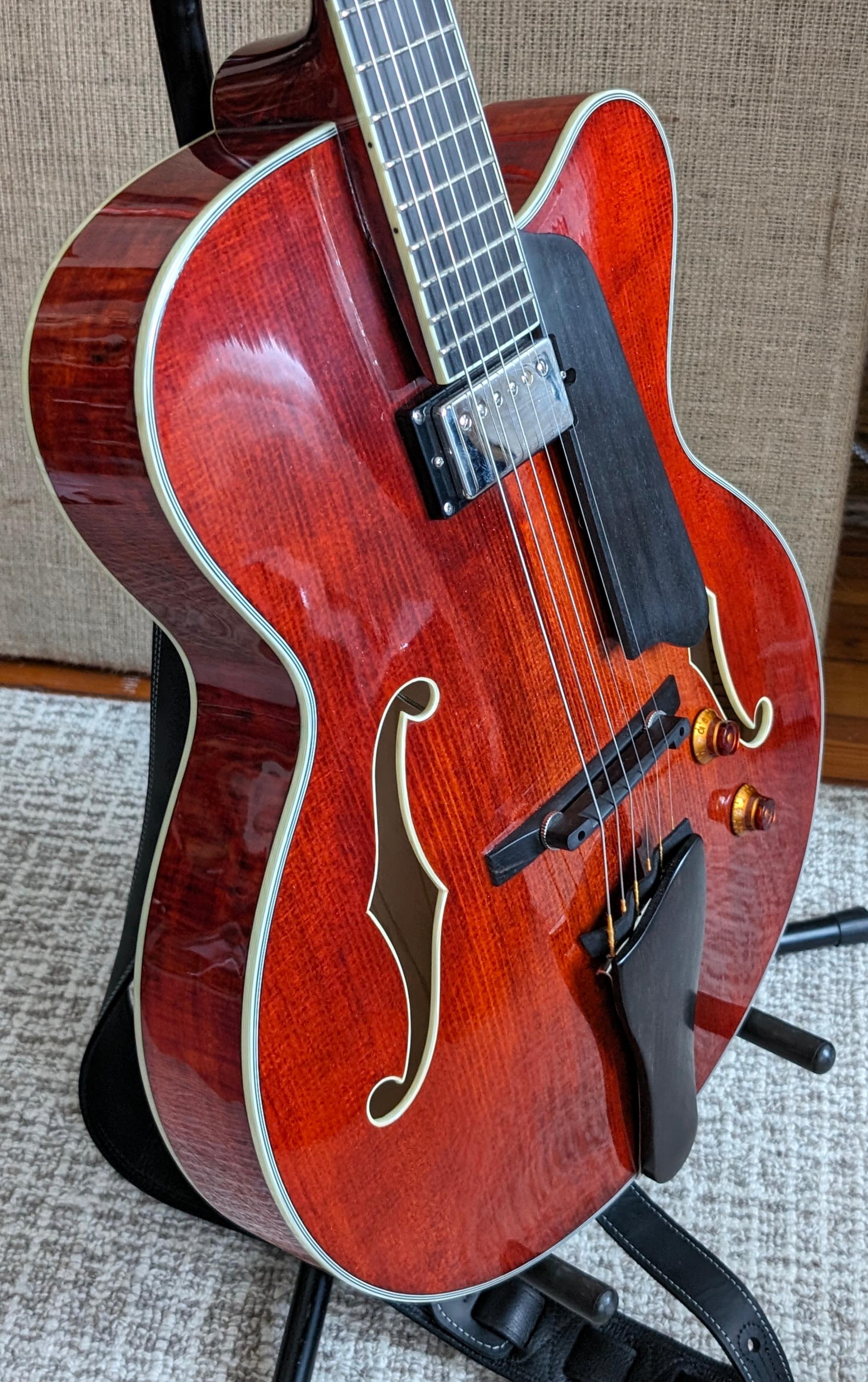 Eastman AR503CE NOS-pxl_20240529_1102304692-jpg