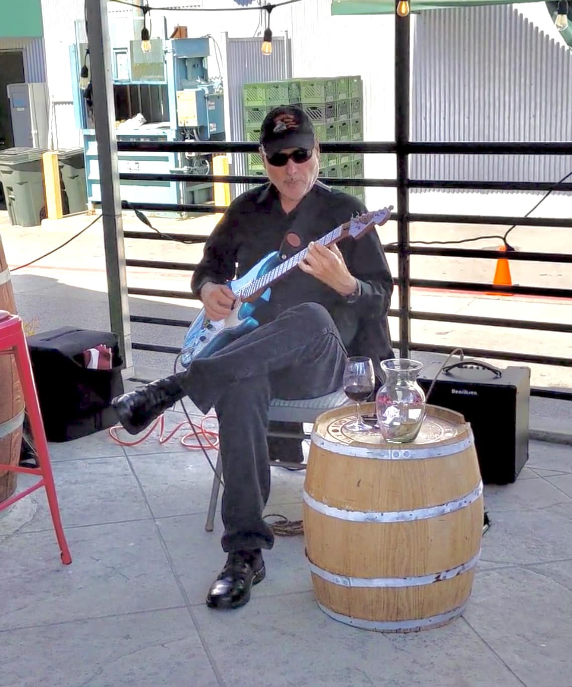 Rosewood vs Maple fretboard head to head - There's a difference-marc-play-blue-strat-jpg