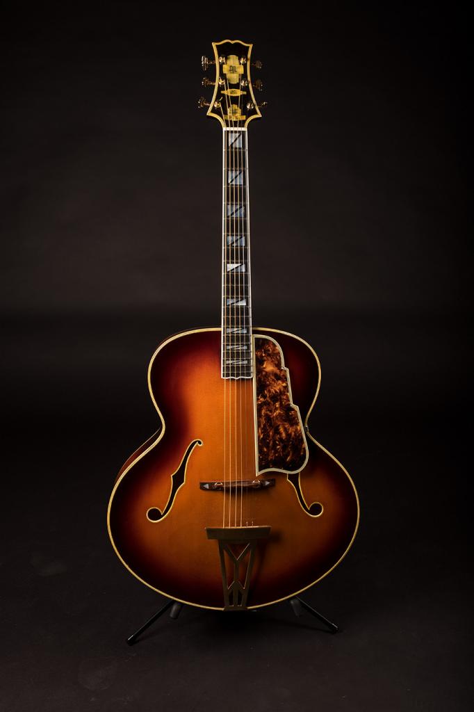 Did D’Angelico make a 19” archtop? And other makers who did-4d7efe87e47389ee9f84559335b86a63-jpg