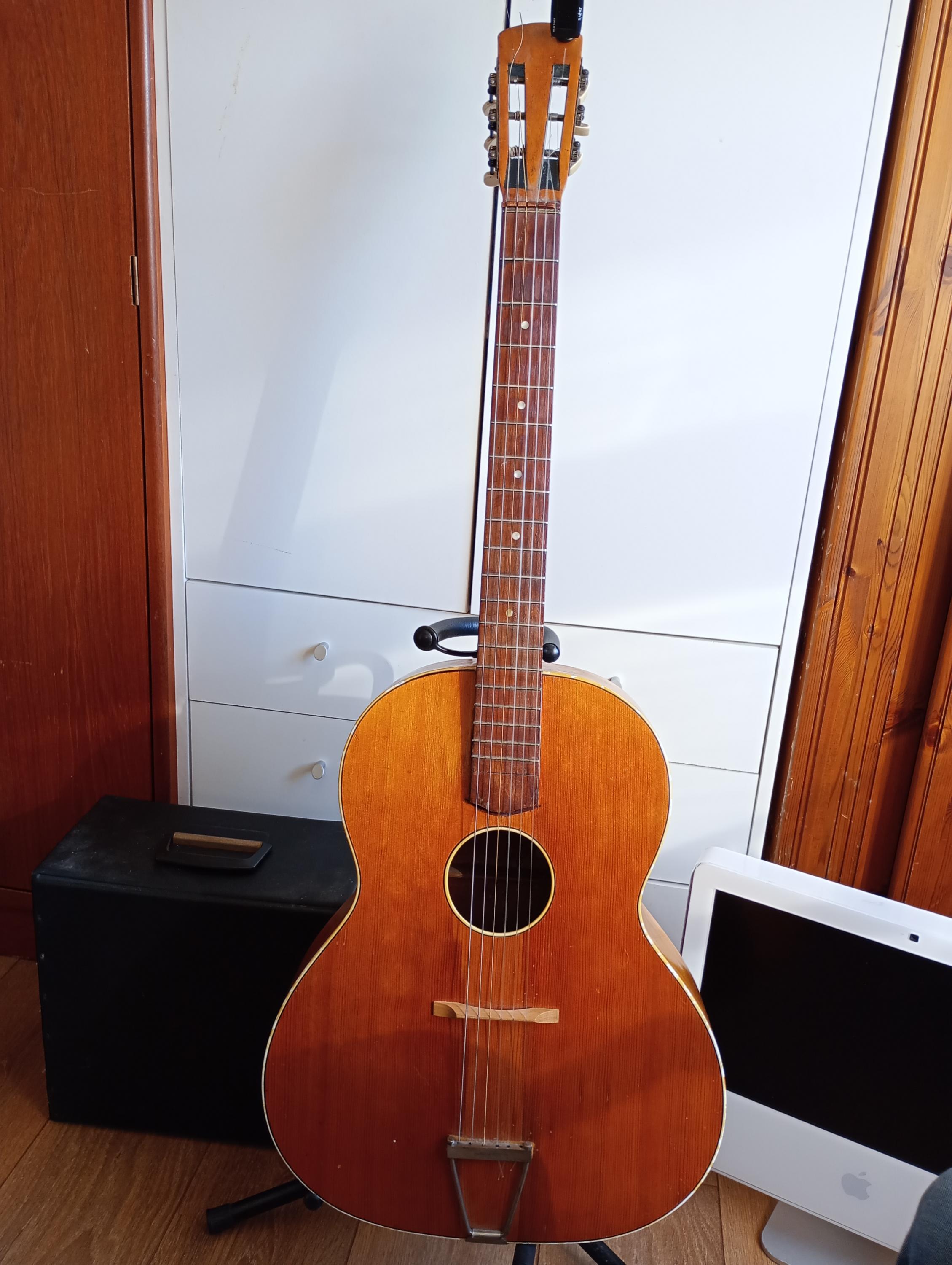 Help me identify this old archtop-img_20240706_183220-jpg