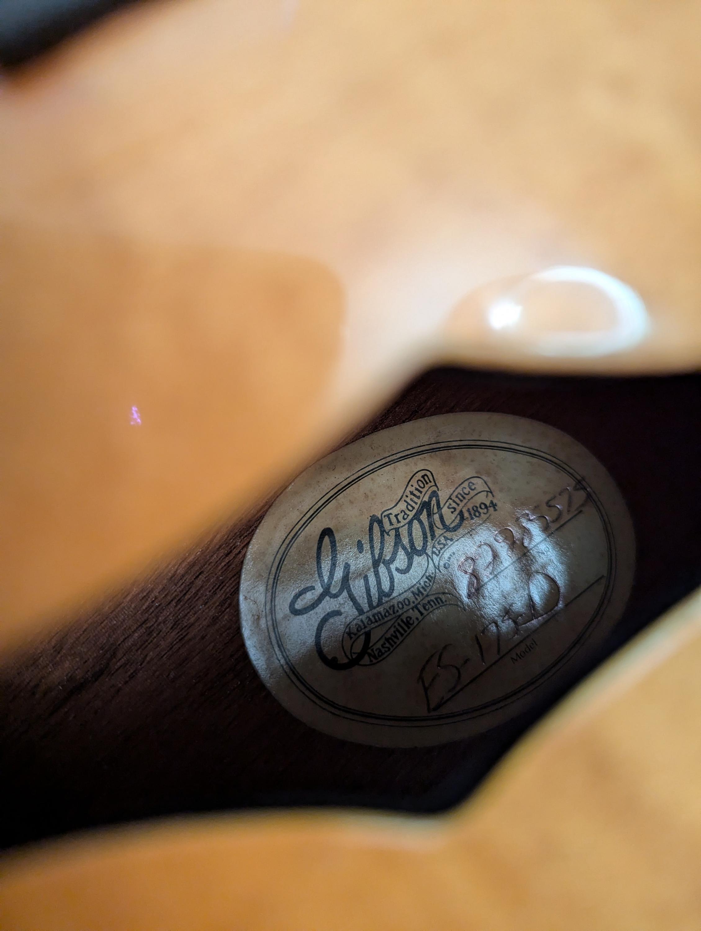 1985 Gibson ES-175 Nat Mahogany-pxl_20240718_145834089-jpg