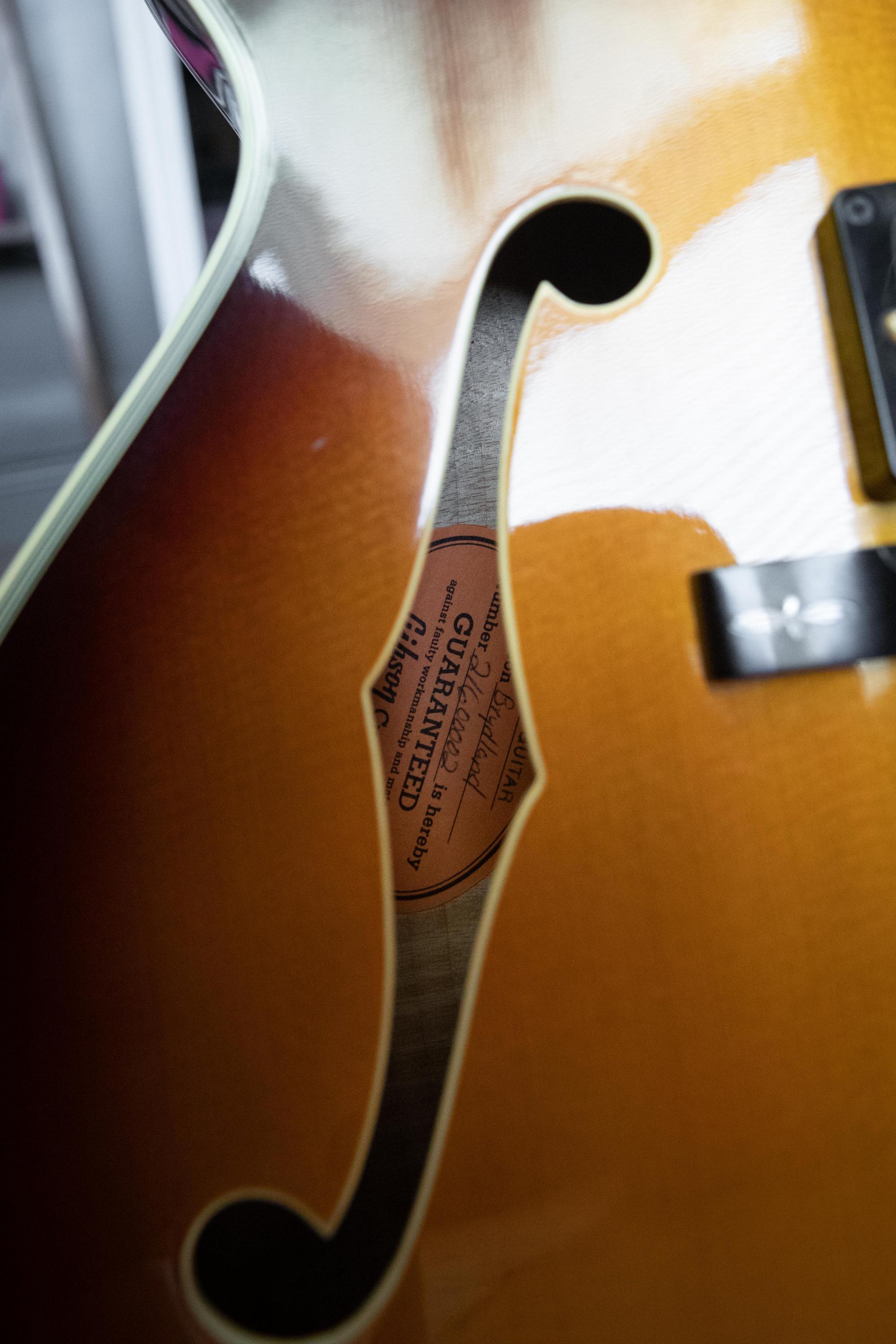 Incoming Gibson Byrdland - Due Diligence-gibson-custom-byrdland-5-2-jpg
